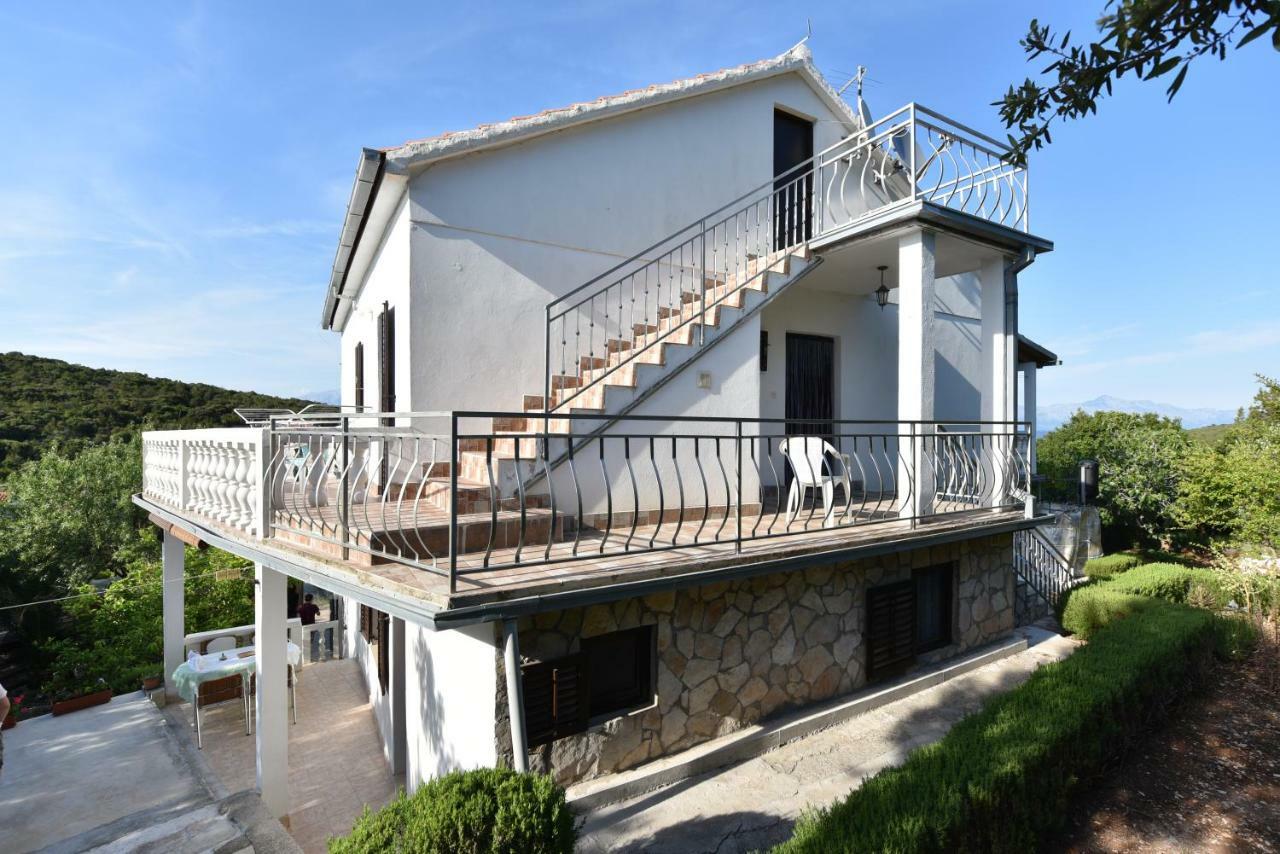 Apartmani Marko Gdinj Exterior photo